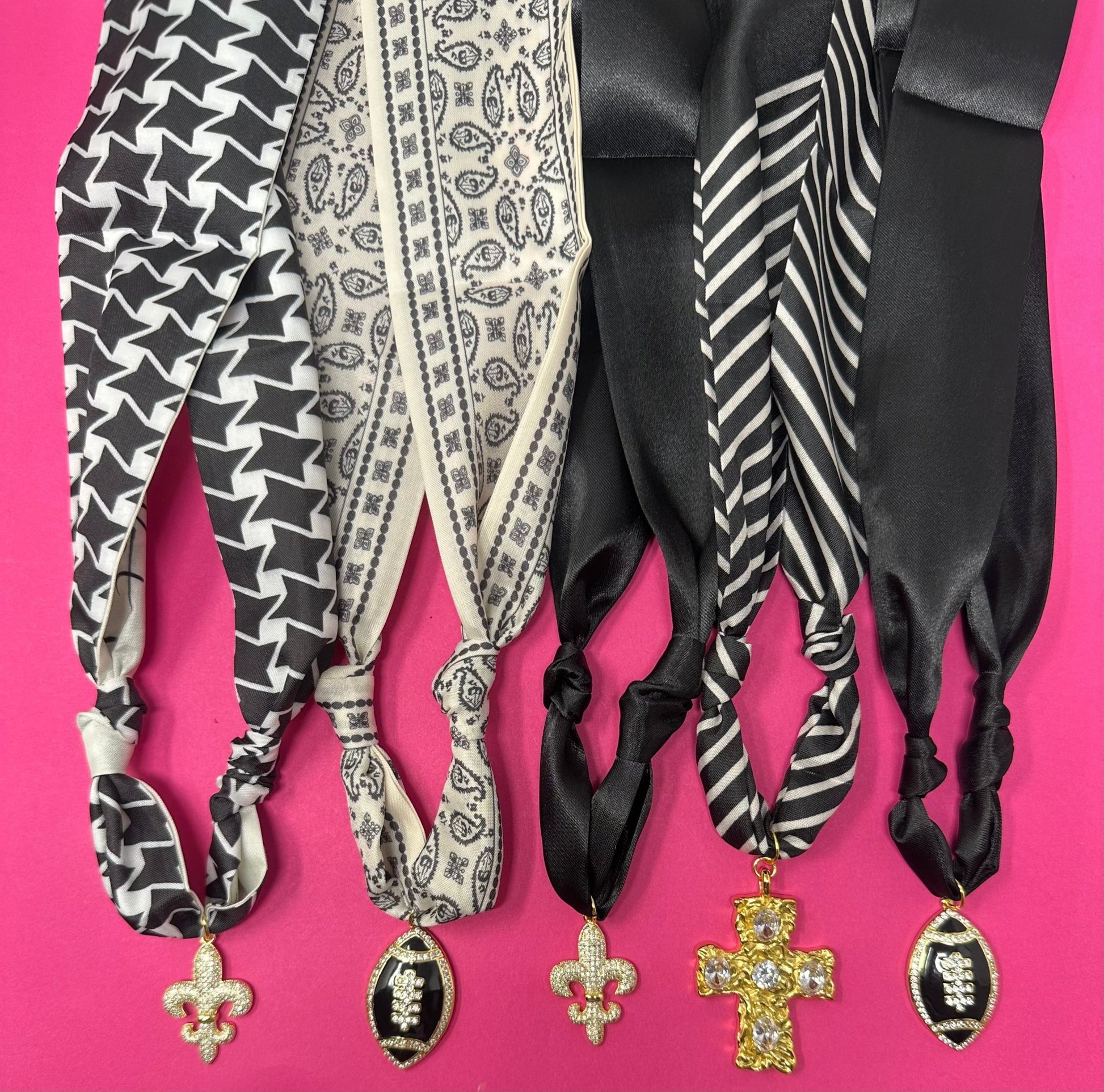 Game Day Scarf Charm Necklace - Black and Gold - themonogram manor 