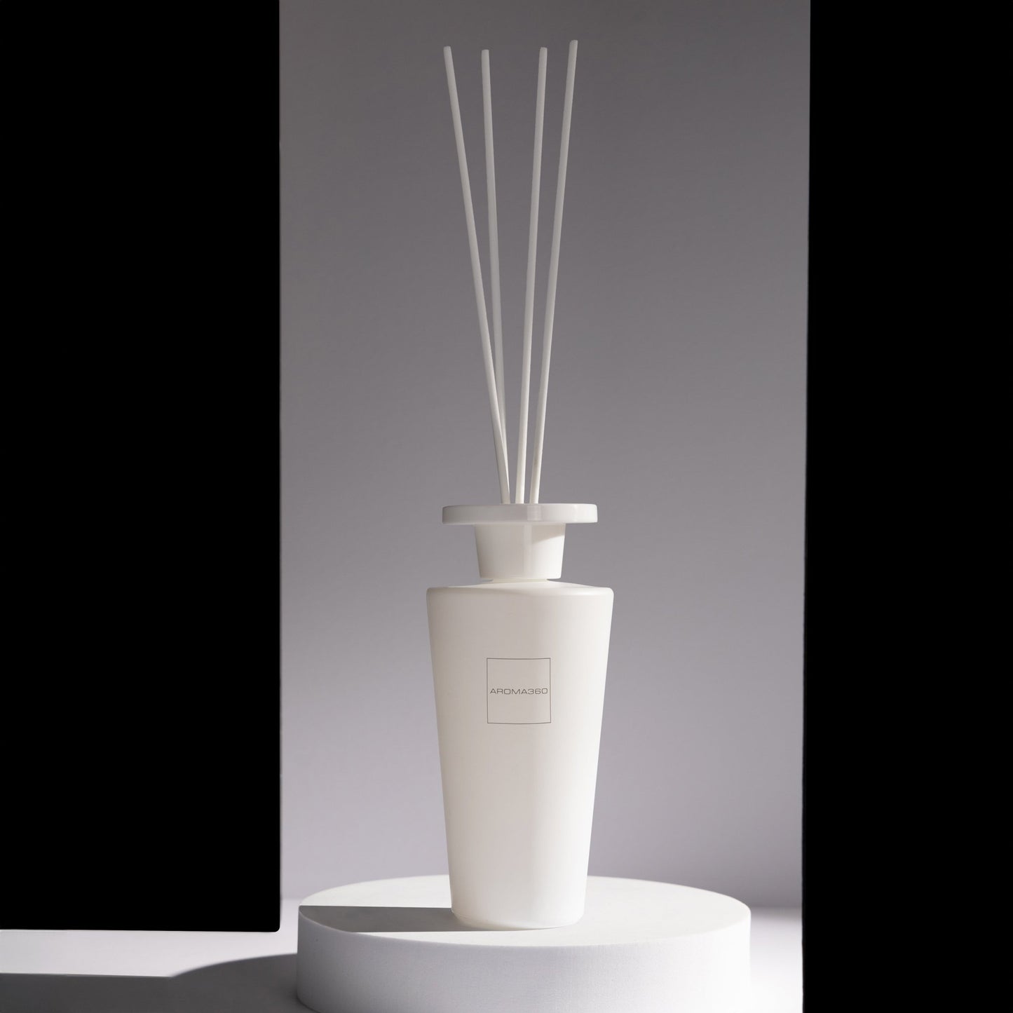 Déjà Vu 500mL Reed Diffuser - themonogram manor 