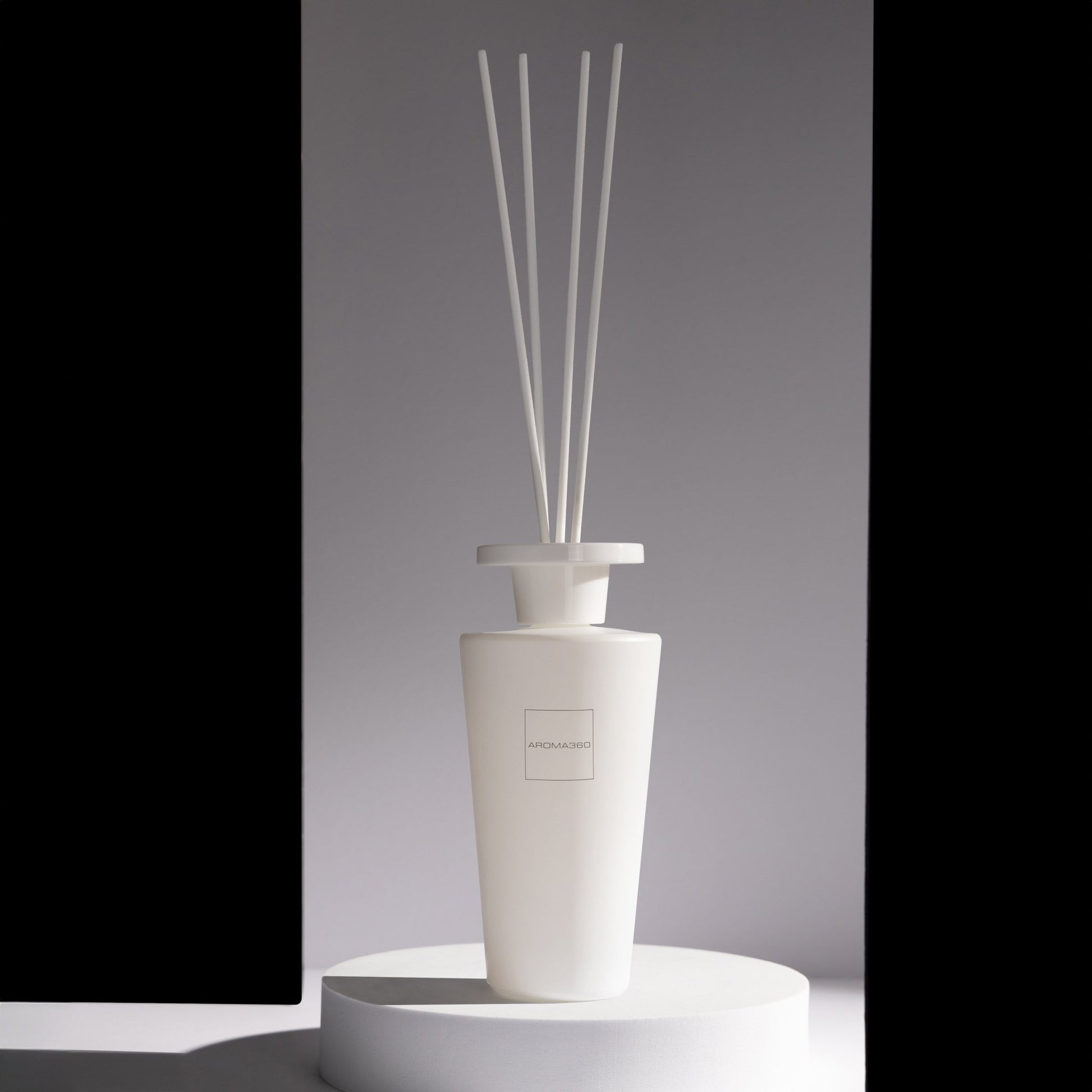 Déjà Vu 500mL Reed Diffuser - themonogram manor 