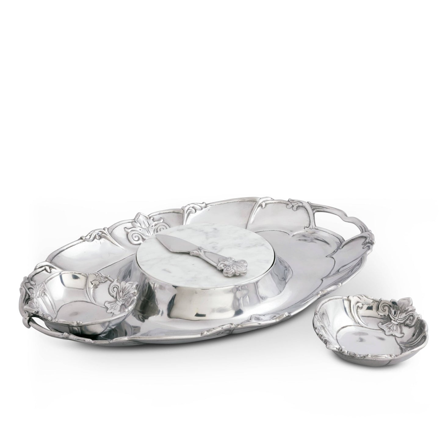 Fleur-De-Lis Tray Entertainment - themonogram manor 