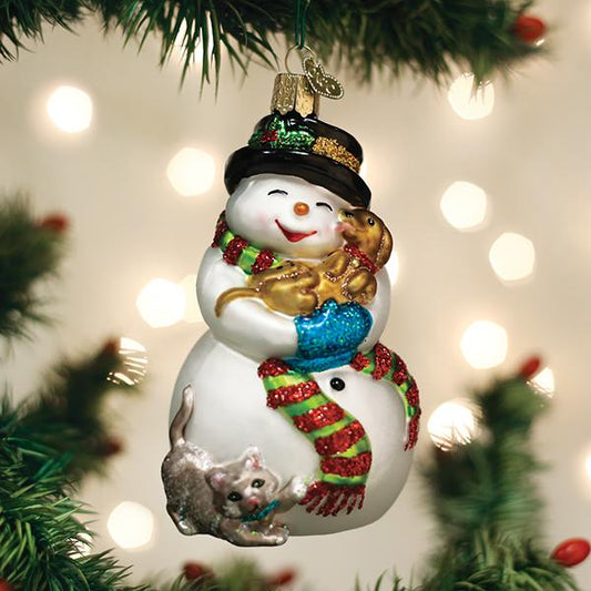 Snowman With Playful Pets - themonogram manor 