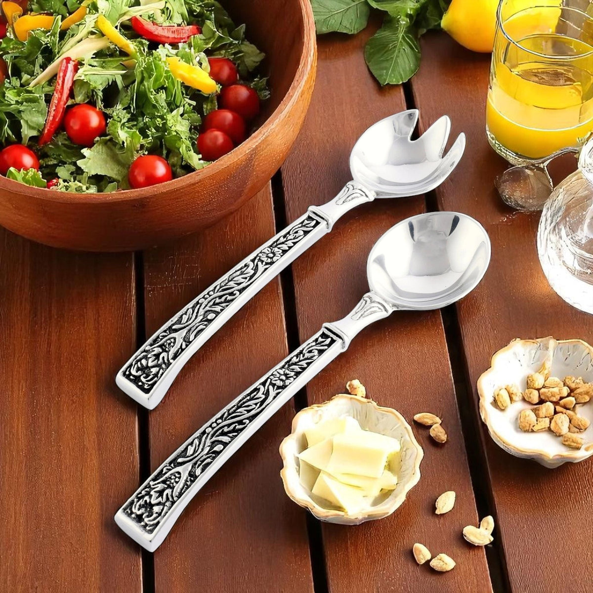 Concho Pattern Serving Set - themonogram manor 