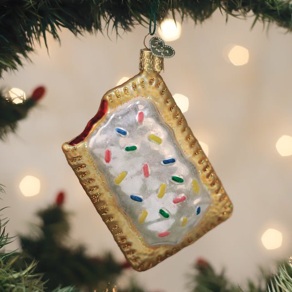 Toaster Pastry Ornament - #themonogram manor #