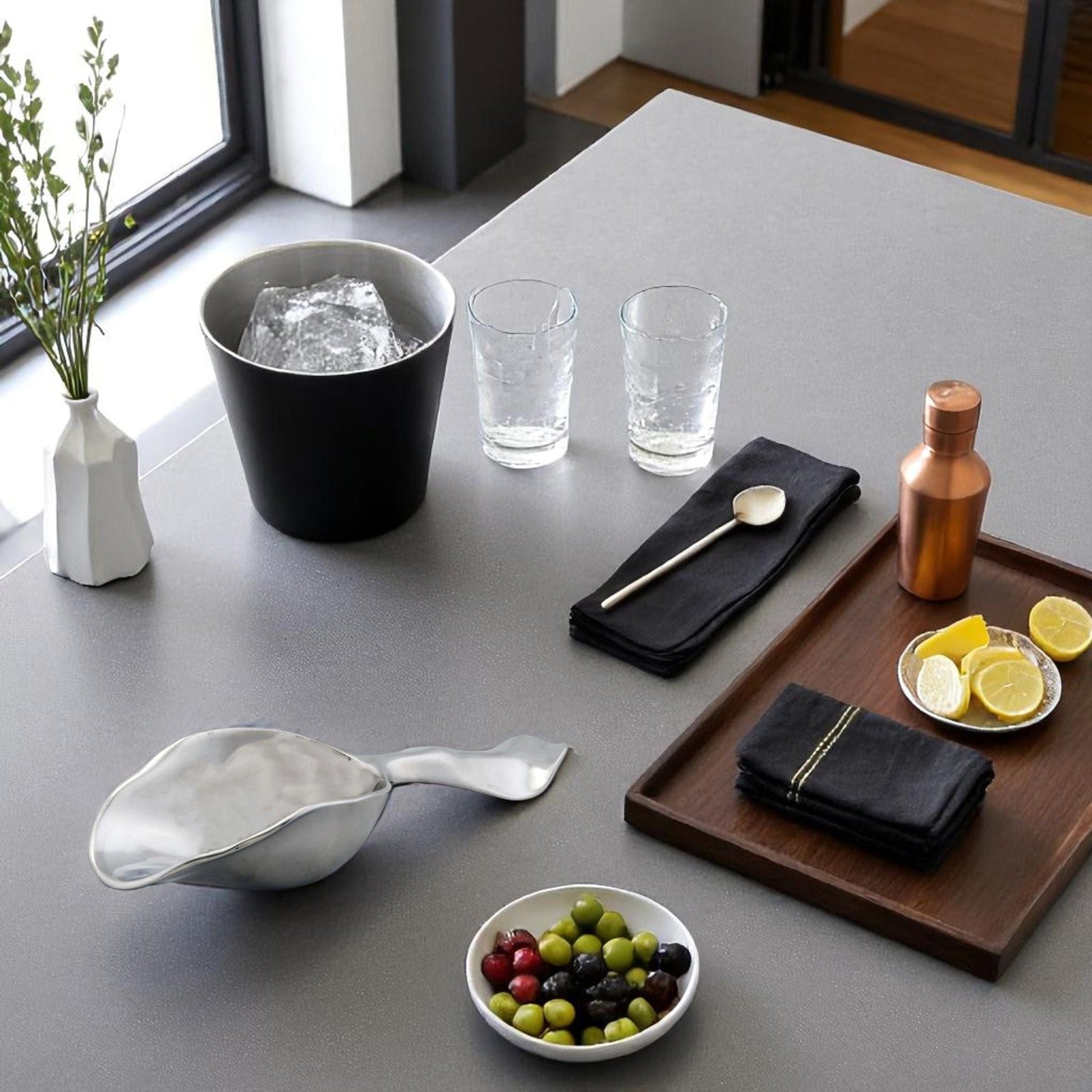 Carmel Ice Scoop - themonogram manor 