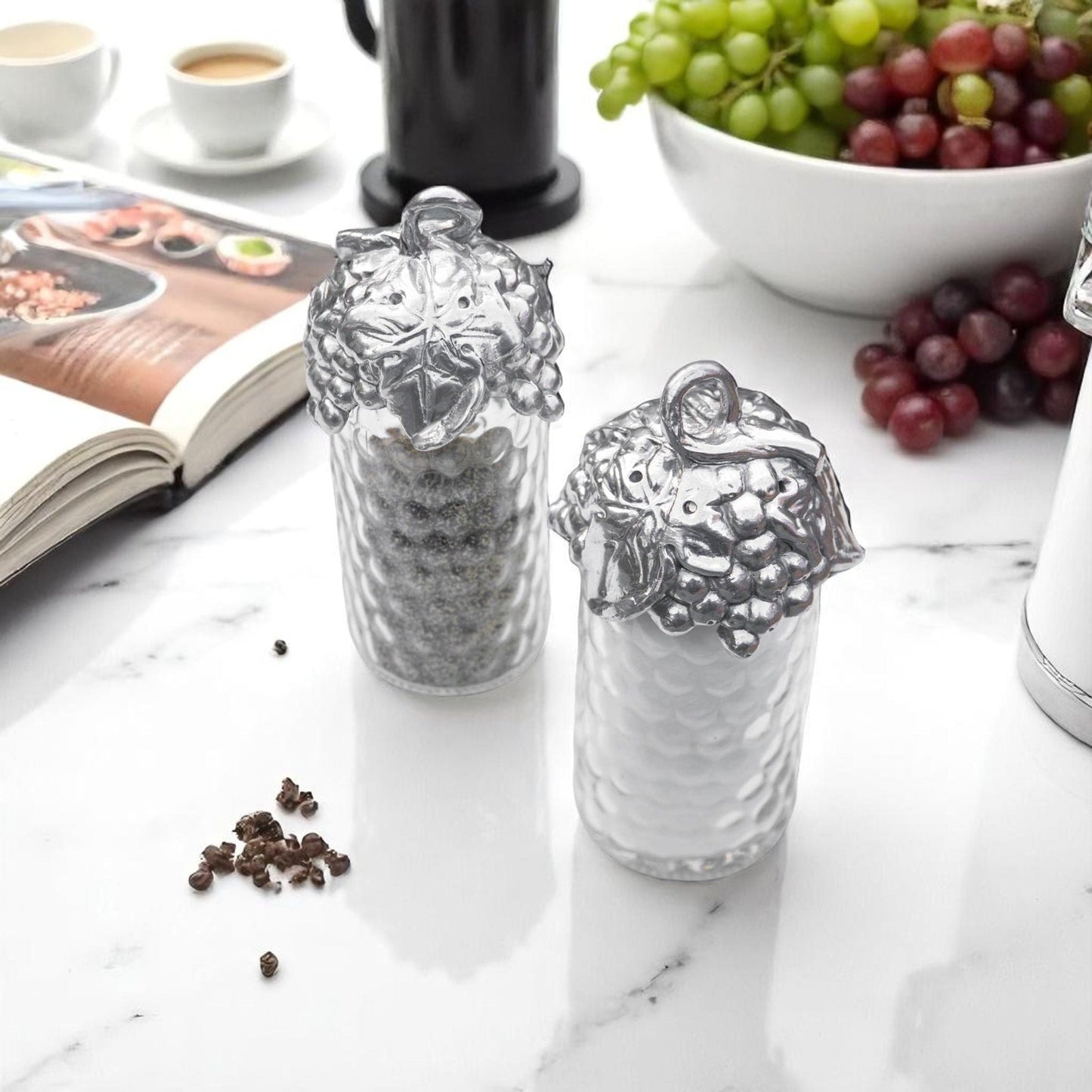 Grape Salt and Pepper Set - themonogram manor 