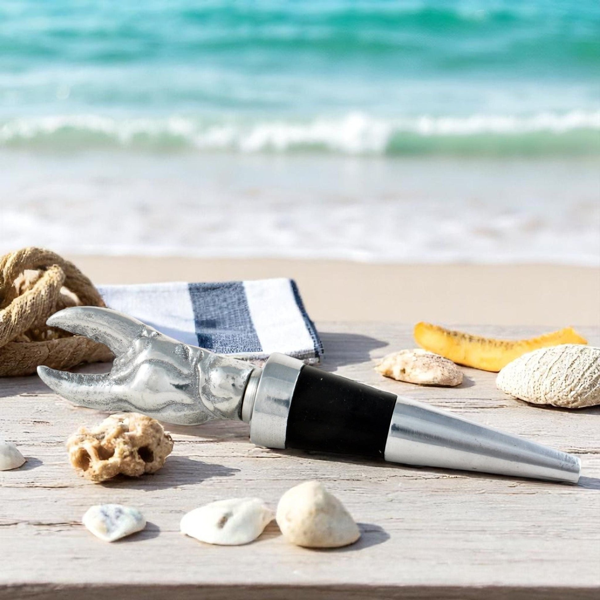 Crab Bottle Stopper - themonogram manor 