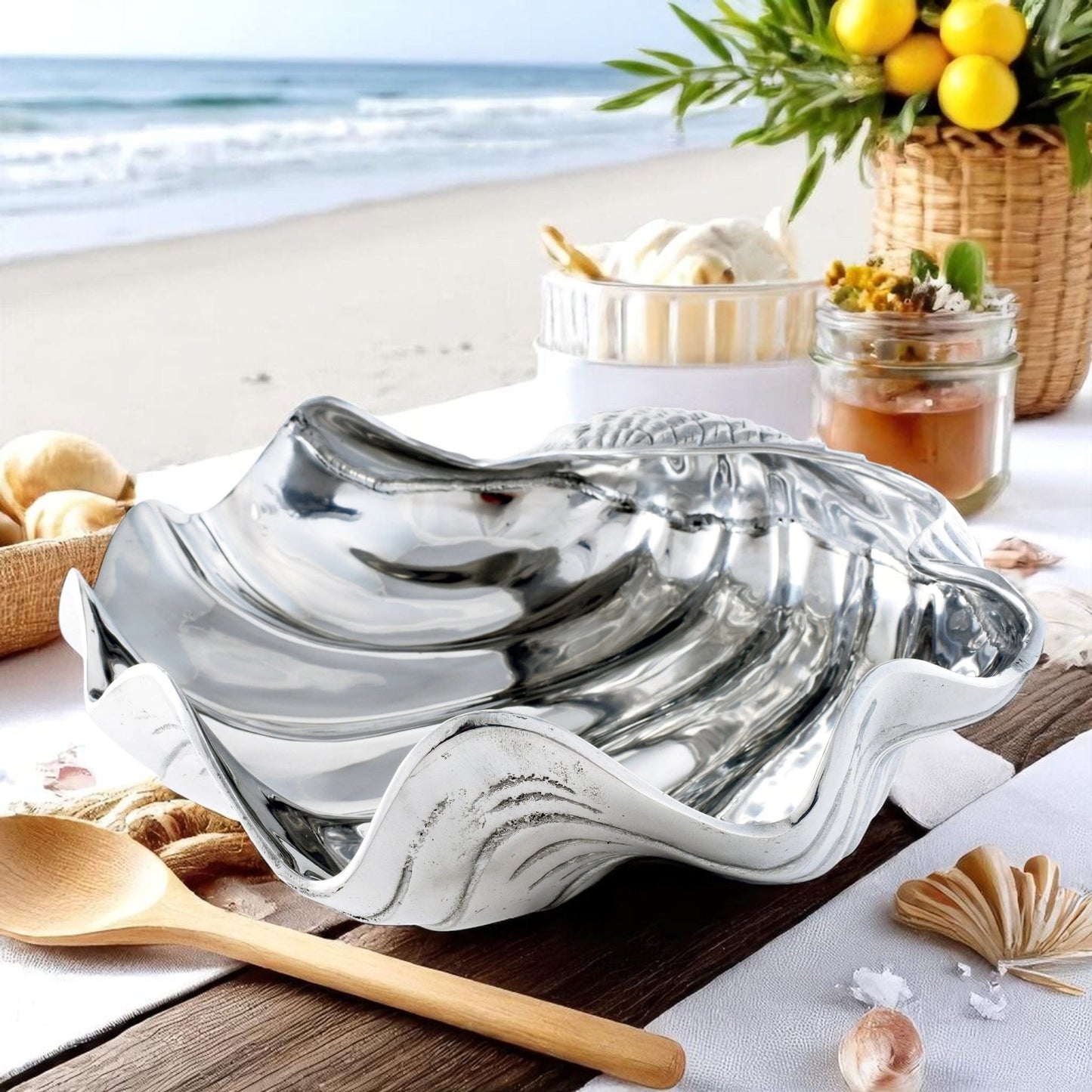 Giant Clam Bowl - themonogram manor 