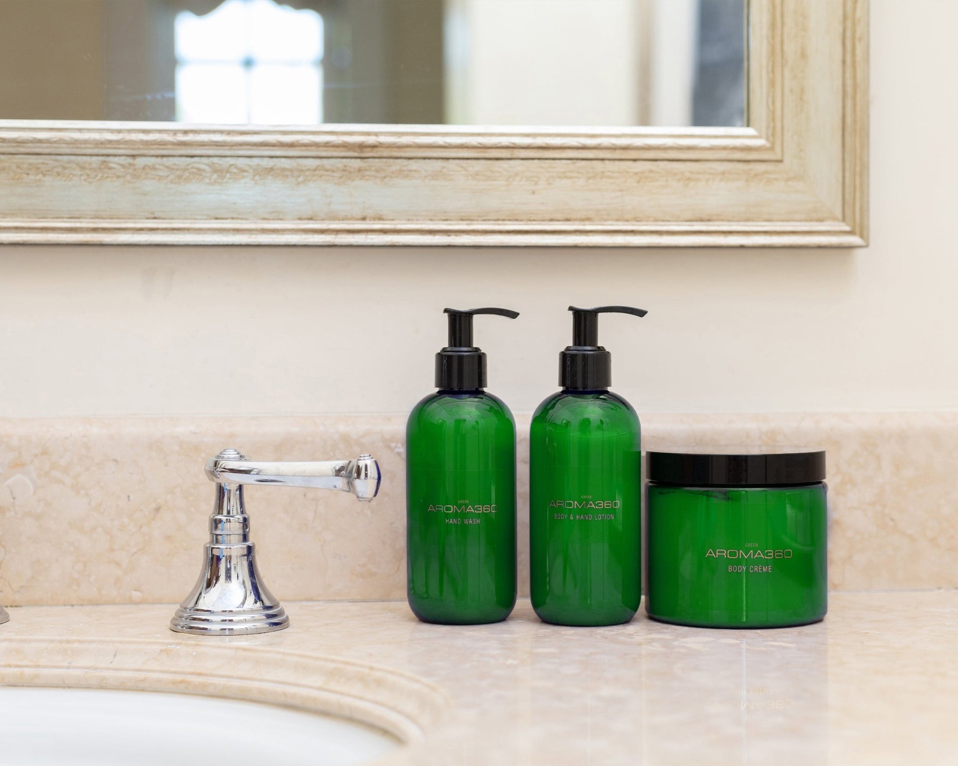 Green Body & Hand Wash - themonogram manor 